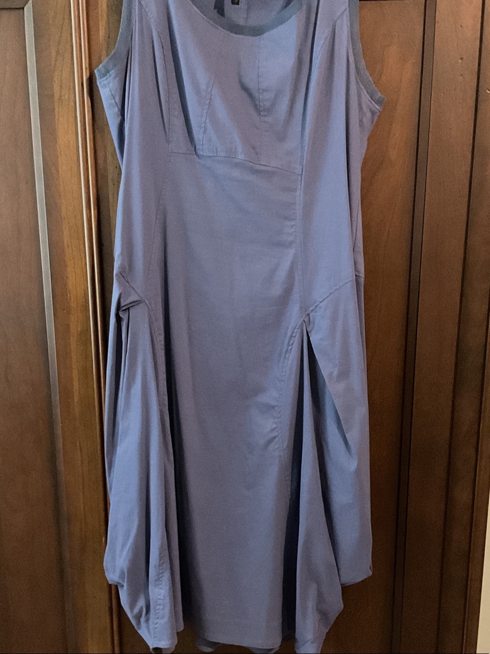 Sleeveless Lavender Midi Dress with Draped Side Panels